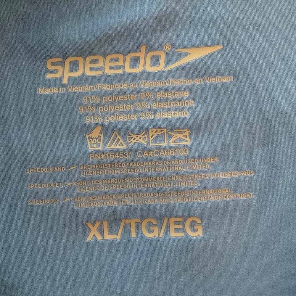 LADIES SPEEDO SWIM SHIRT W/RASH GUARD.  XL. UV PROTECTION. NWOT.  HAS ZIPPER. - Picture 7 of 7
